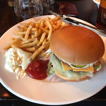 Colorado Mts. Bar & Grill Ruka